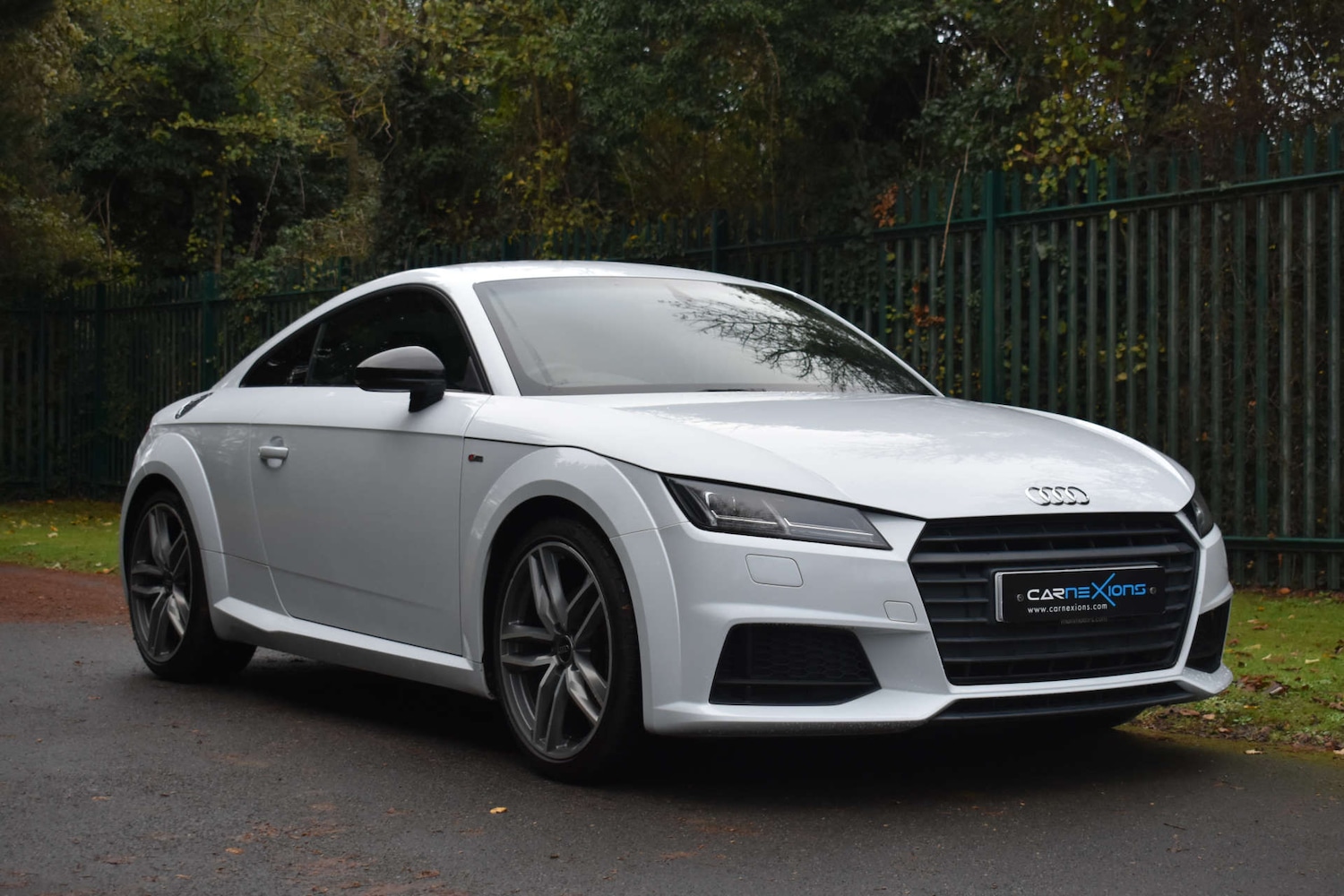 Used Audi TT 2017 for sale - 76686697: Photo 4