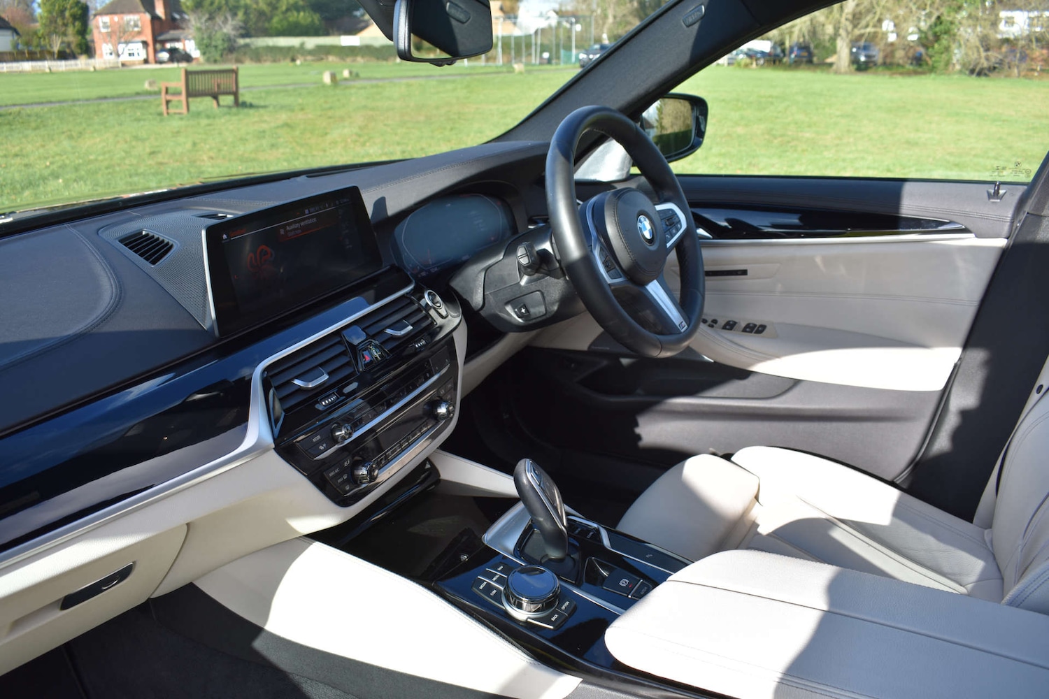 Used BMW 5 Series 2020 for sale - 77434671: Photo 44