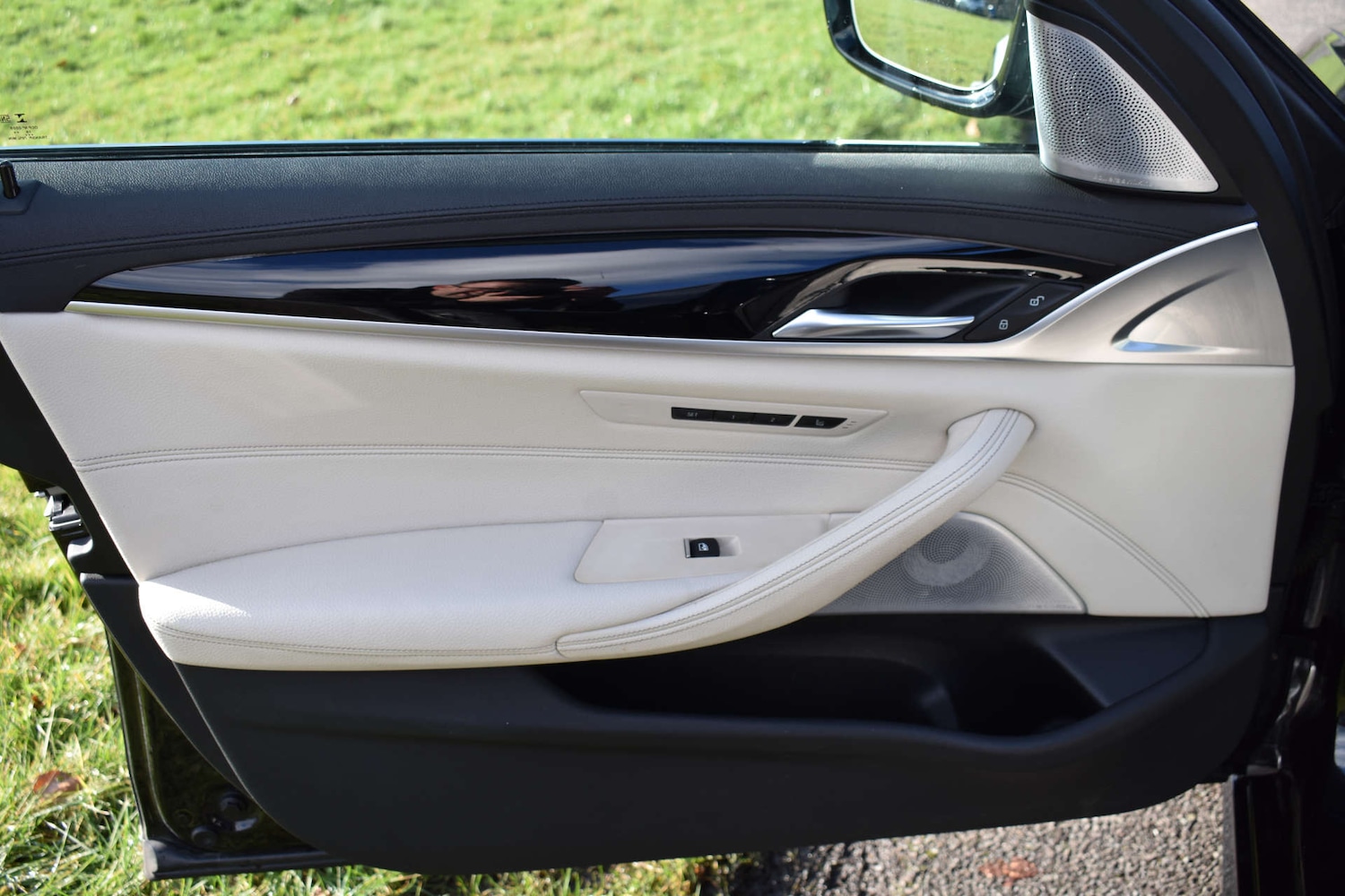 Used BMW 5 Series 2020 for sale - 77434671: Photo 45