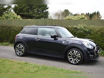 Used MINI Hatch 2020 for sale - 77950364: Photo