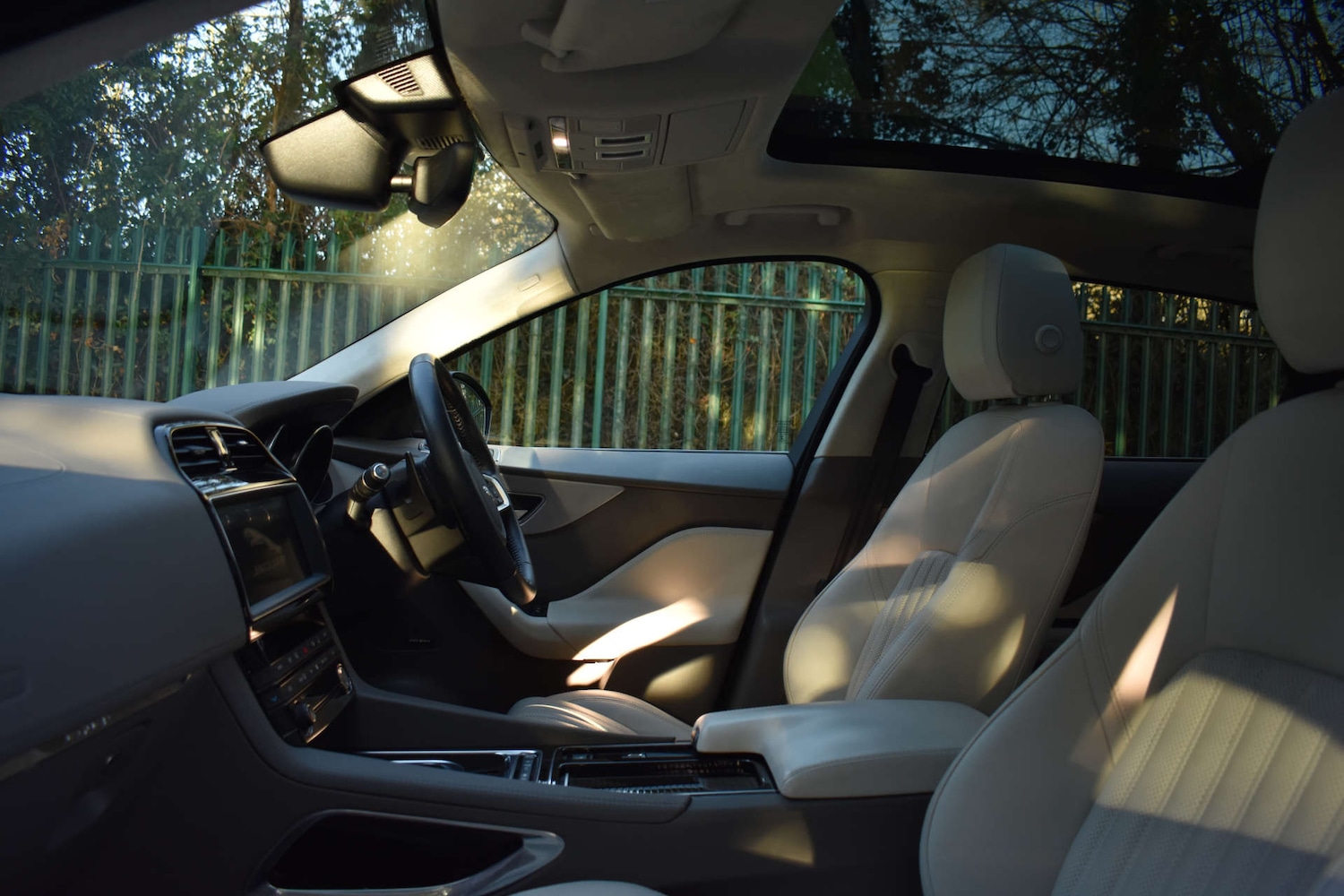 Used Jaguar F-Pace 2020 for sale - 77037058: Photo 13