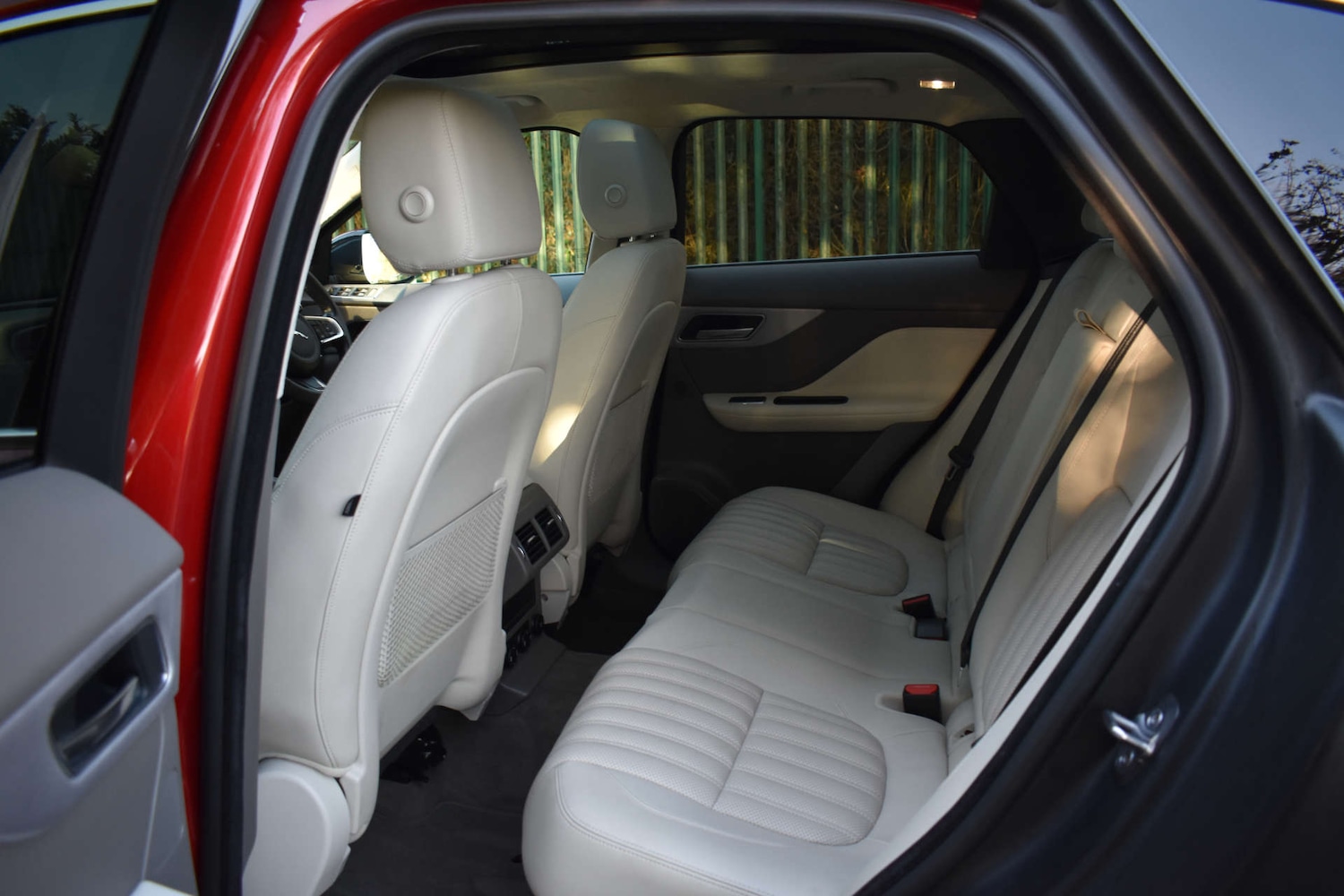 Used Jaguar F-Pace 2020 for sale - 77037058: Photo 8