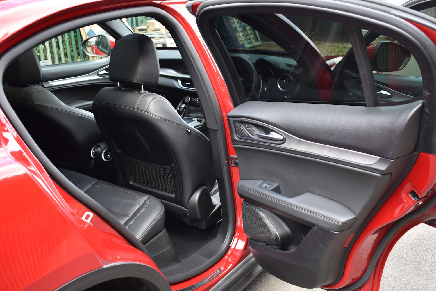 Used Alfa Romeo Stelvio 2017 for sale - 77037053: Photo 17