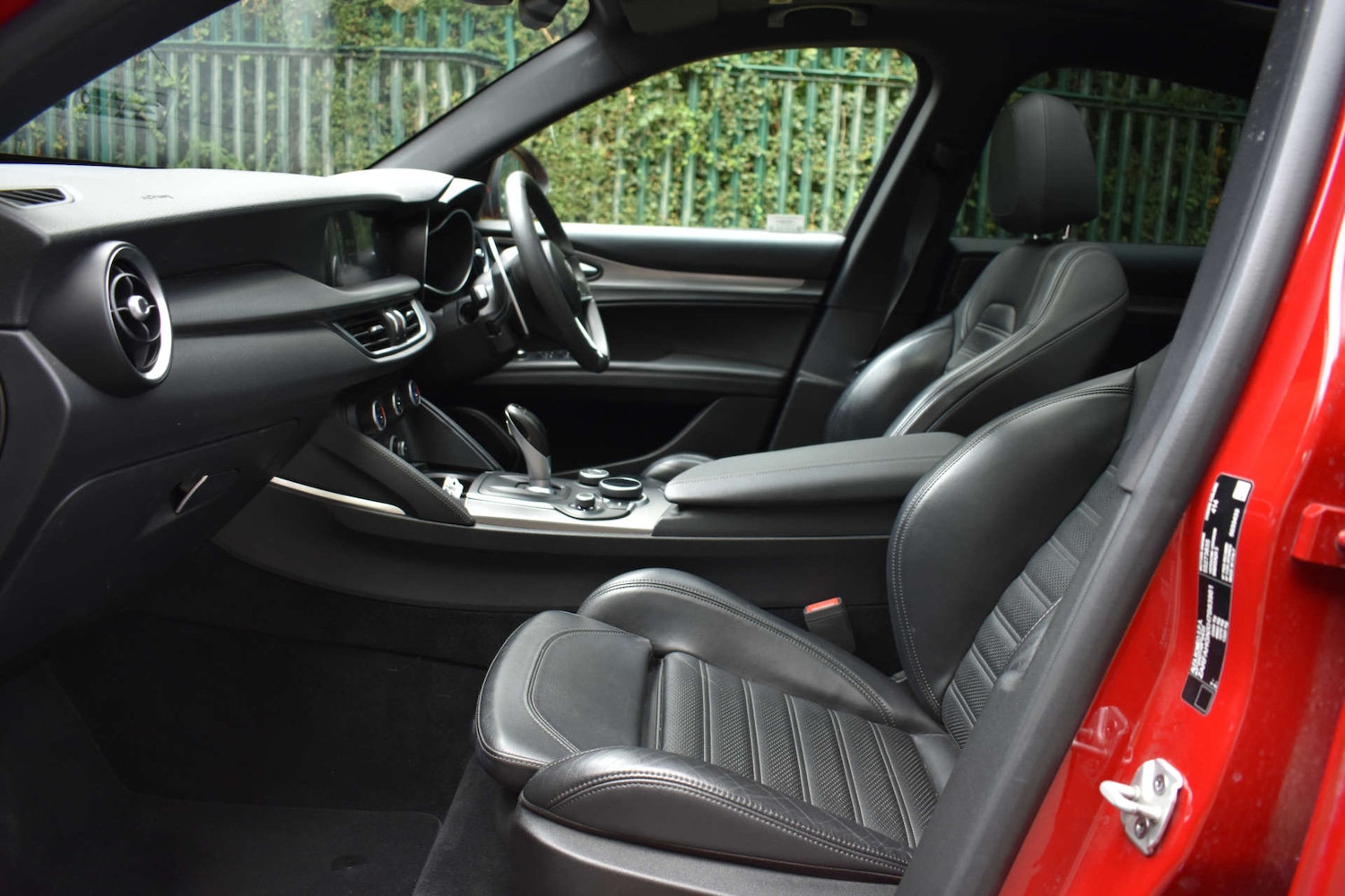 Used Alfa Romeo Stelvio 2017 for sale - 77037053: Photo 6