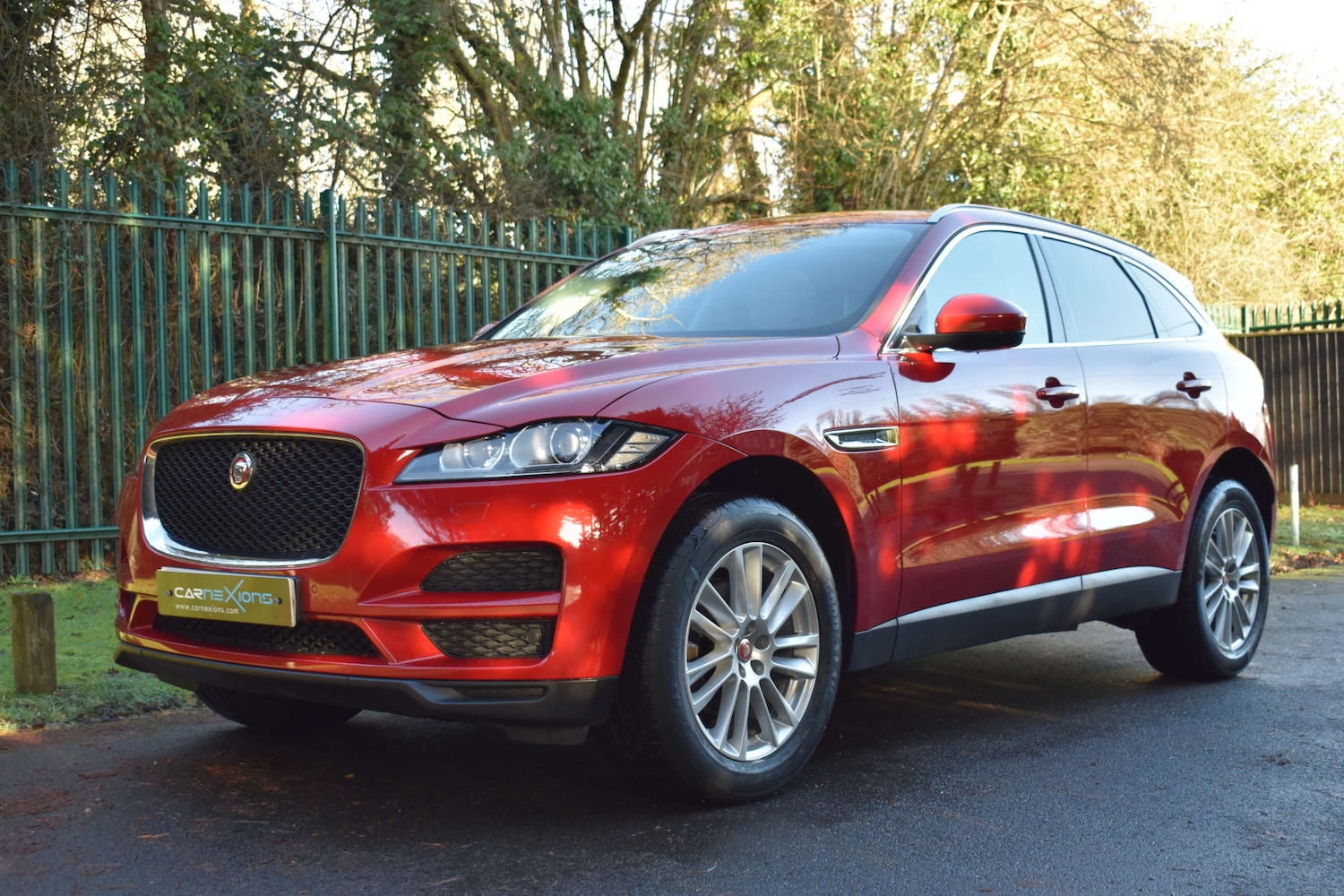 Used Jaguar F-Pace 2020 for sale - 77818742: Photo 2