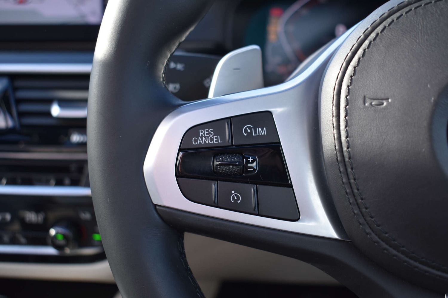 Used BMW 5 Series 2020 for sale - 77818767: Photo 51