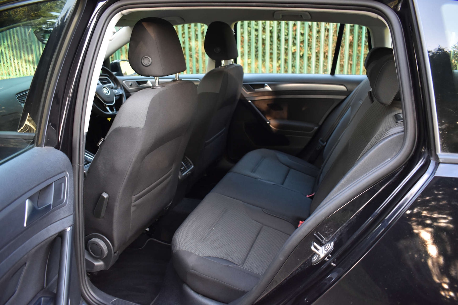 Used Volkswagen Golf 2018 for sale - 77037061: Photo 10