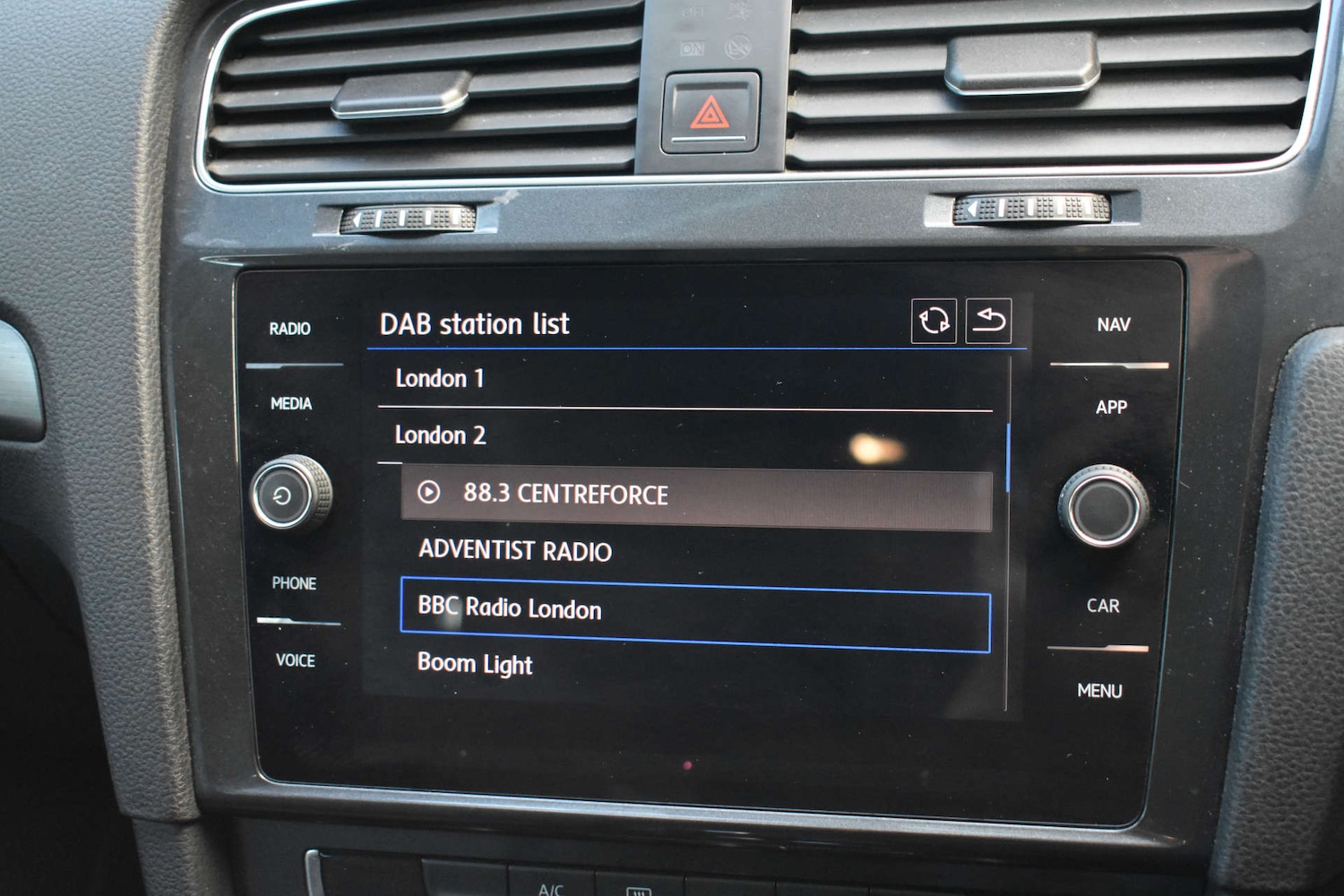 Used Volkswagen Golf 2018 for sale - 77037061: Photo 33