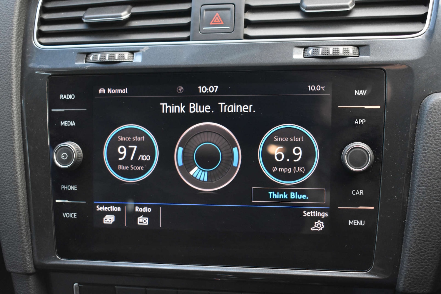 Used Volkswagen Golf 2018 for sale - 77037061: Photo 38