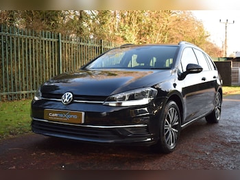 Used Volkswagen Golf 2018 for sale - 77037061: Photo