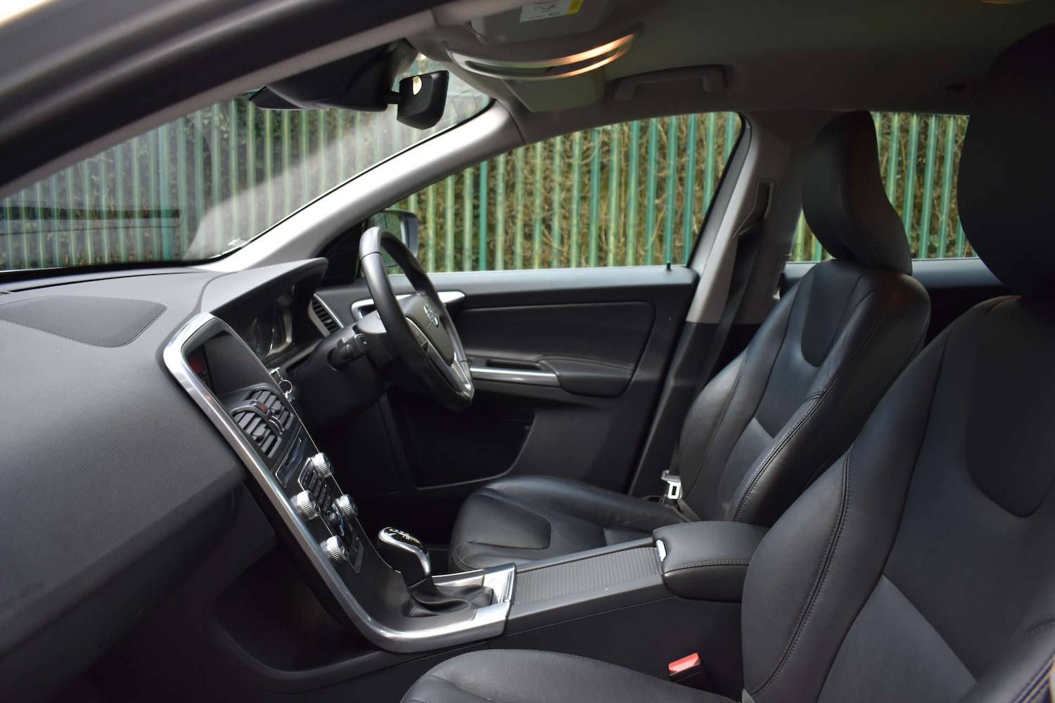 Used Volvo XC60 2015 for sale - 77556731: Photo 10