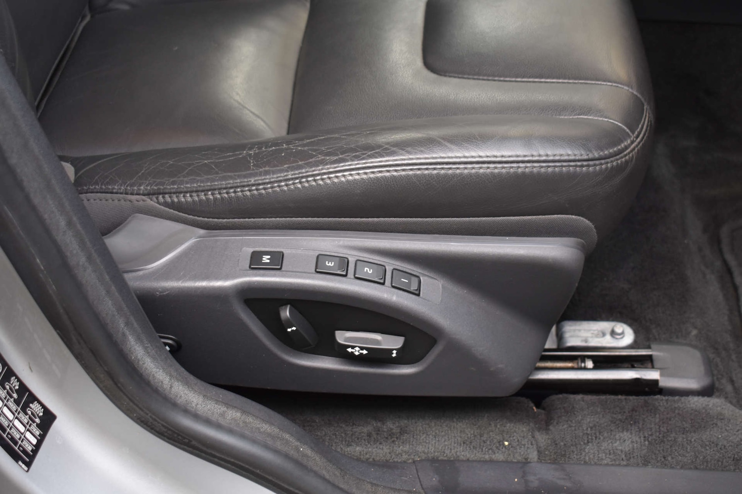 Used Volvo XC60 2015 for sale - 77556731: Photo 28