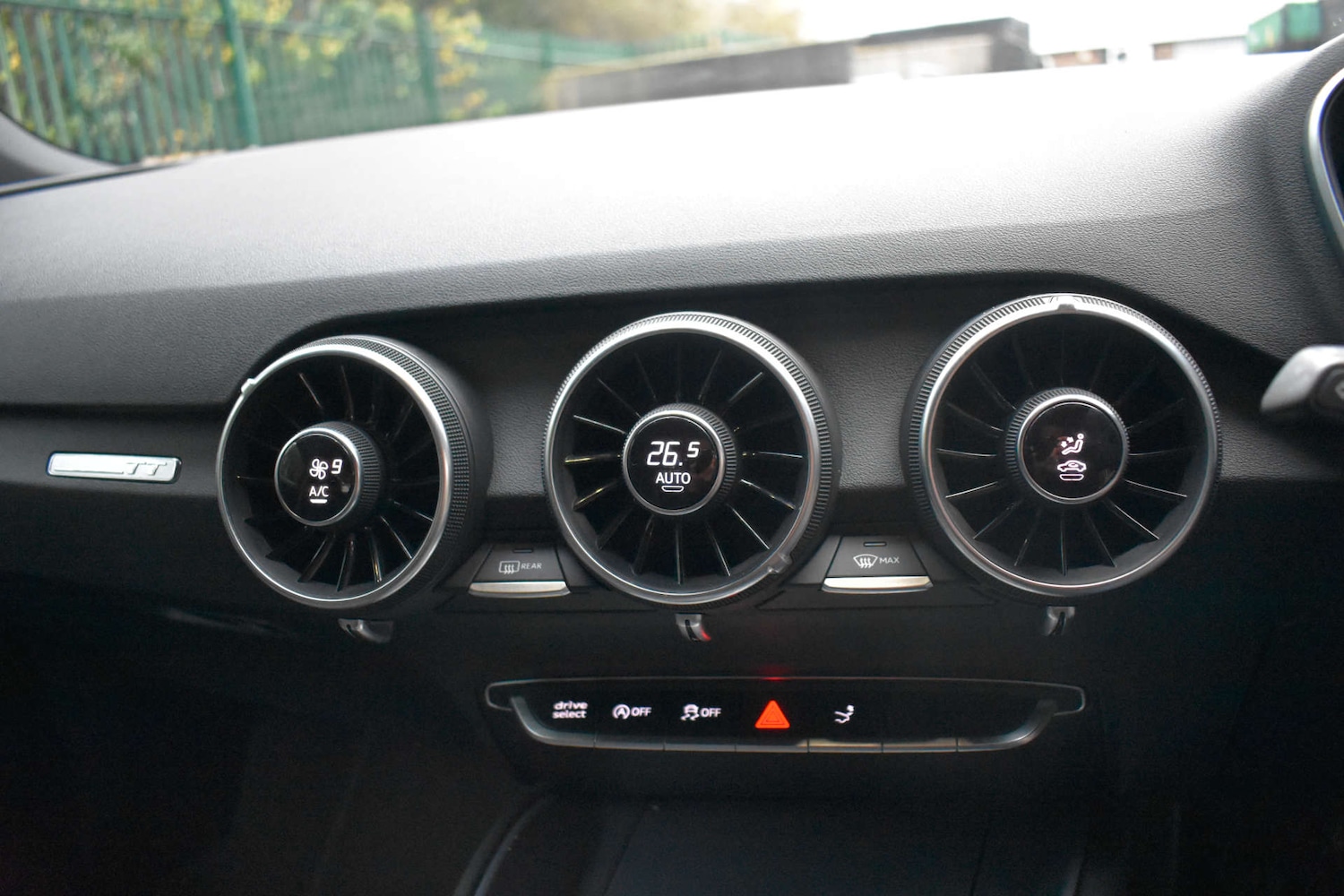 Used Audi TT 2017 for sale - 77037059: Photo 14