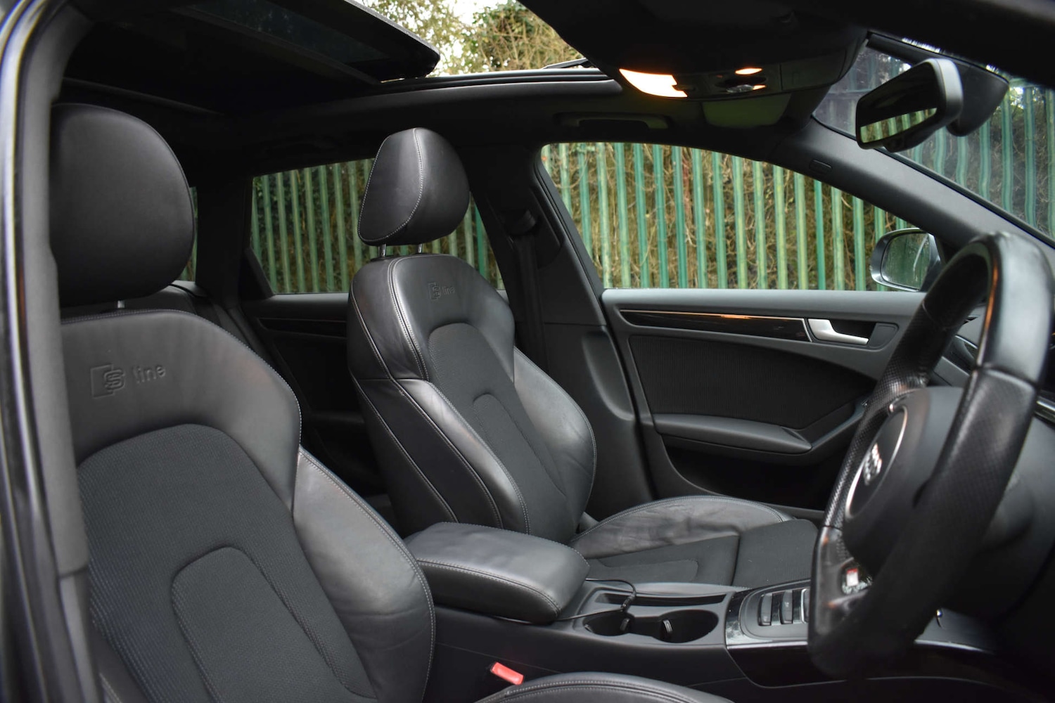 Used Audi A4 2013 for sale - 77207674: Photo 15