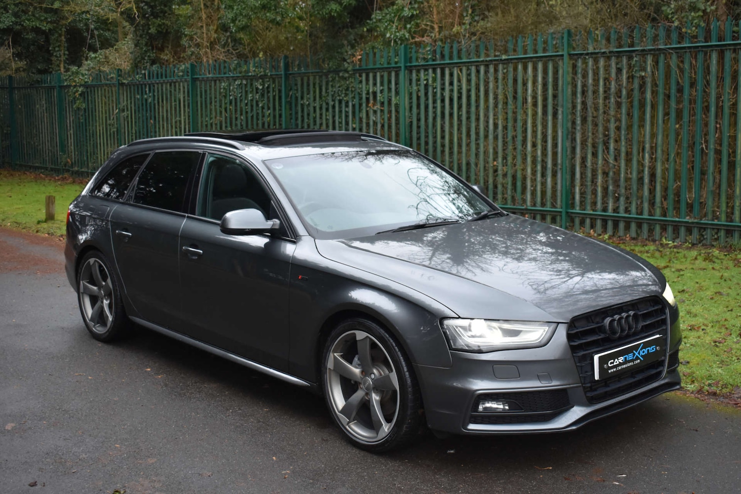 Used Audi A4 2013 for sale - 77207674: Photo 3