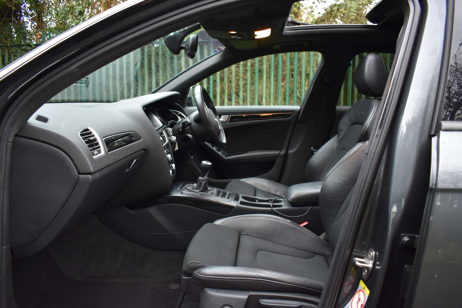 Used Audi A4 2013 for sale - 77207674: Photo 31