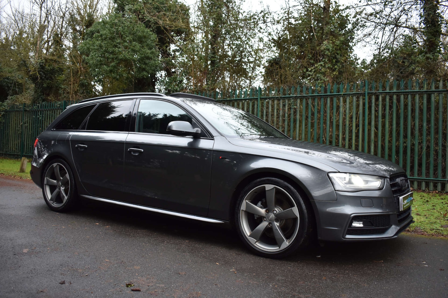 Used Audi A4 2013 for sale - 77207674: Photo 5