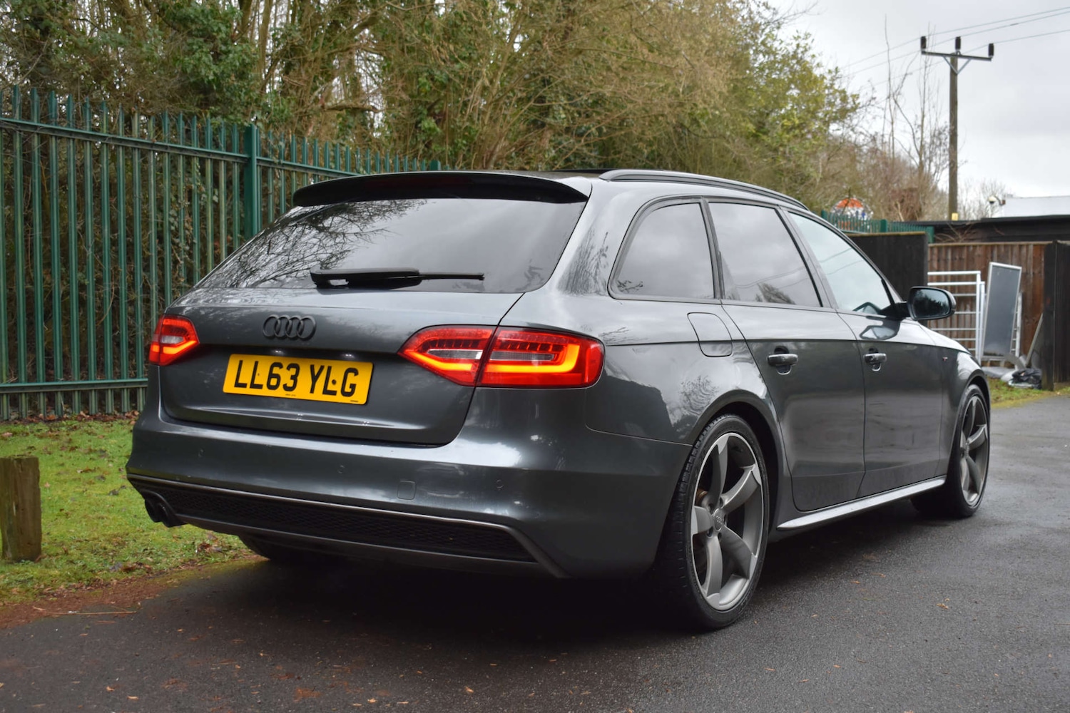 Used Audi A4 2013 for sale - 77207674: Photo 9