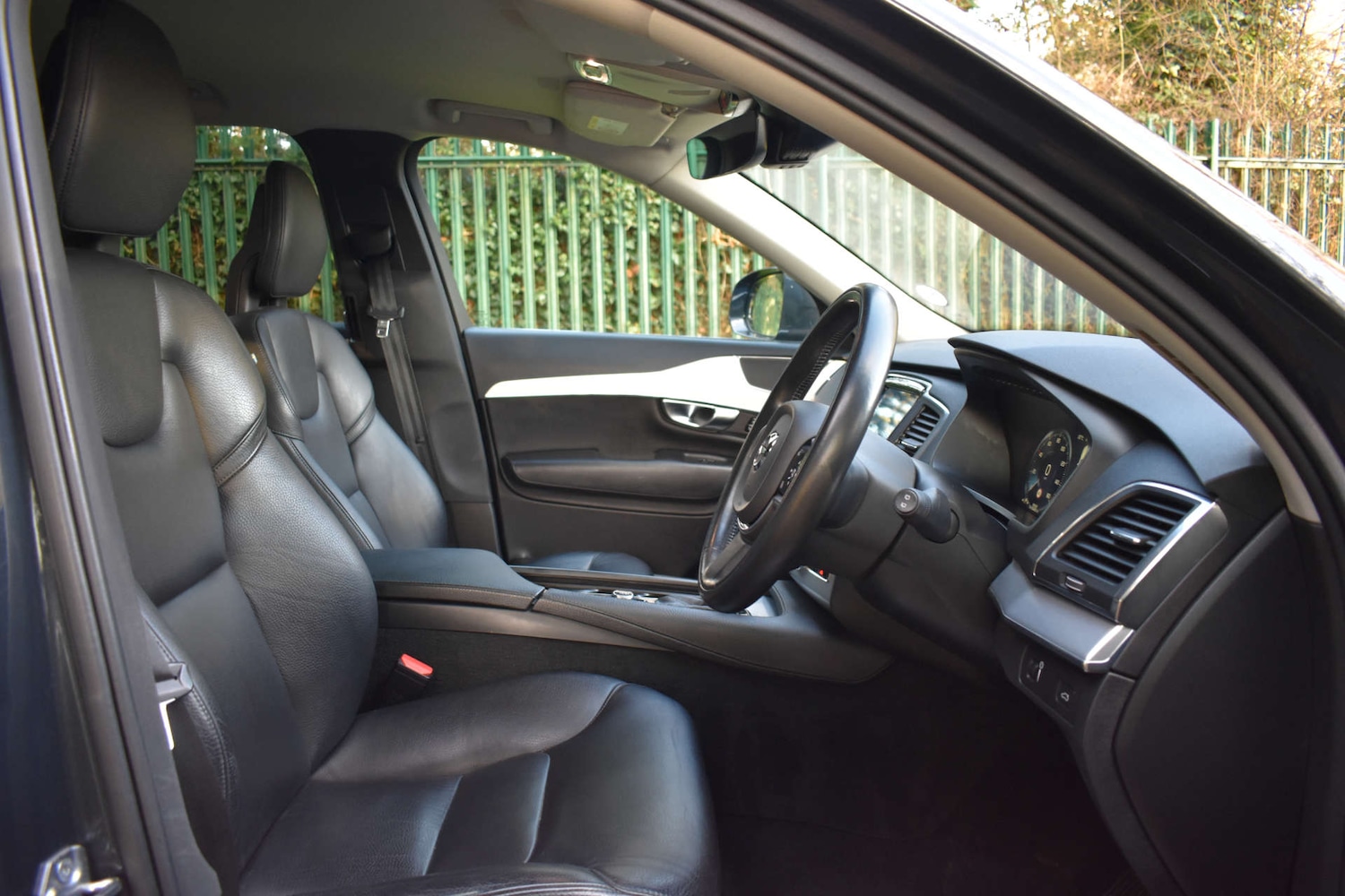 Used Volvo XC90 2018 for sale - 77037062: Photo 31