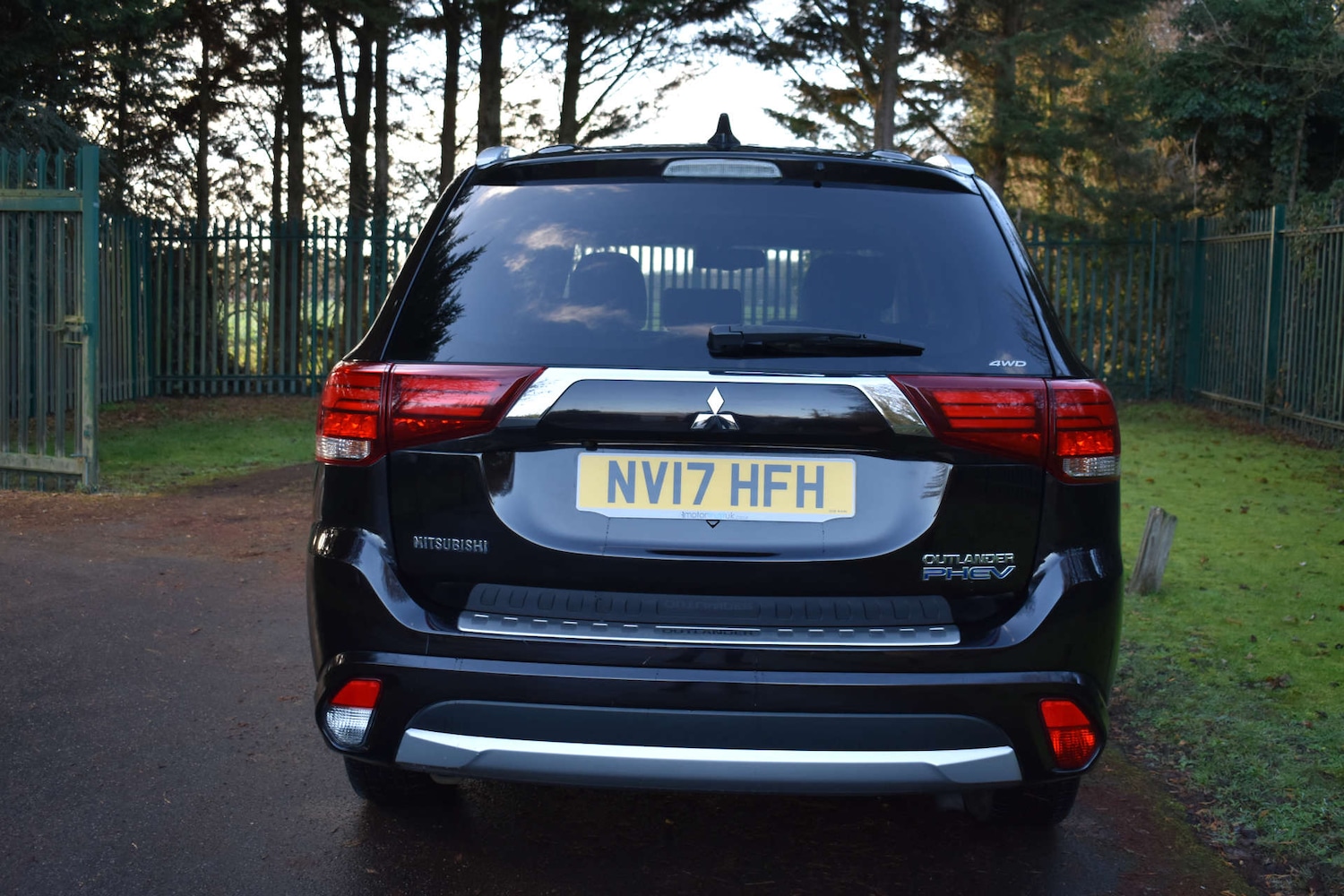 Used Mitsubishi Outlander 2017 for sale - 77037060: Photo 10