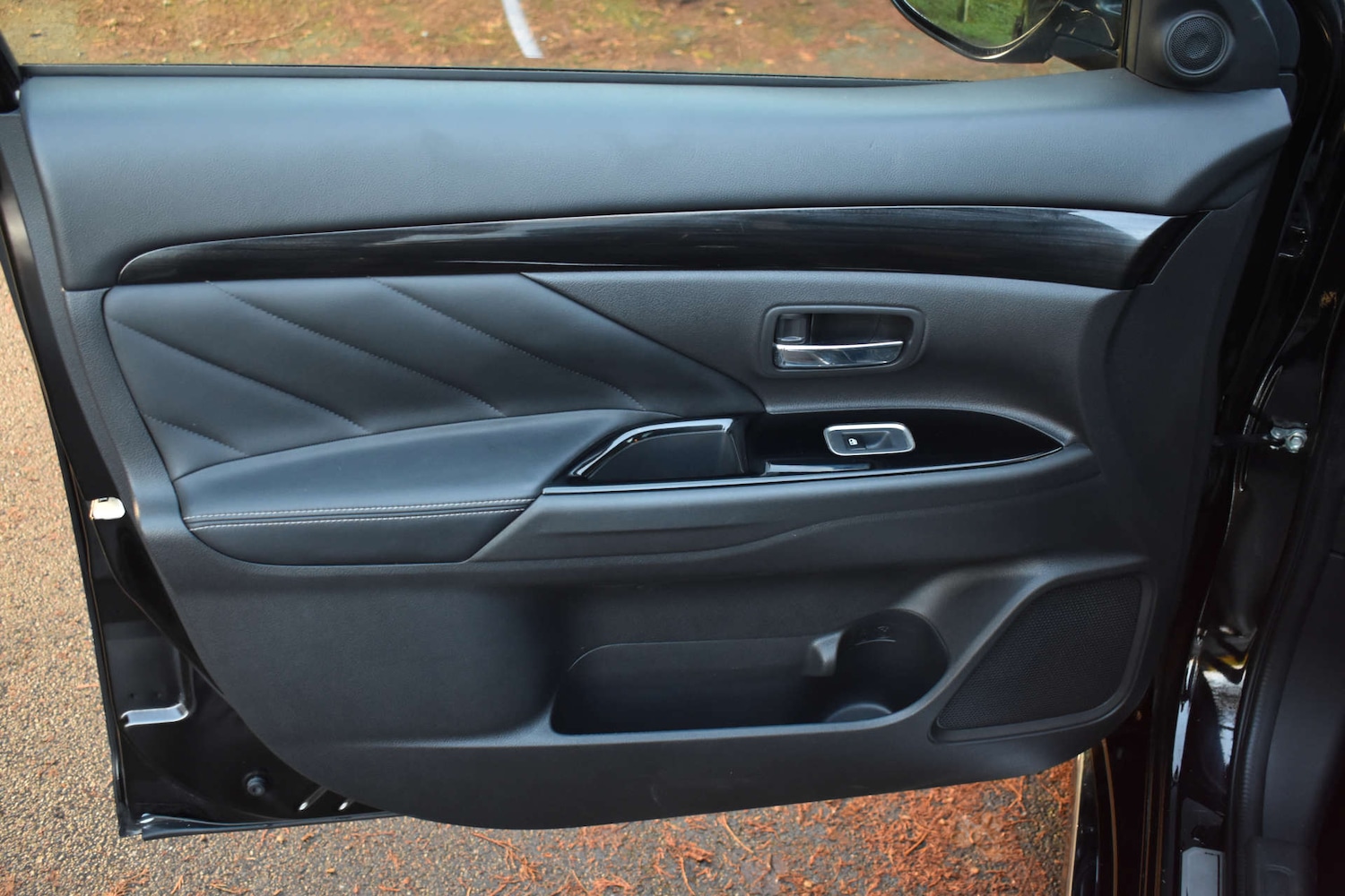 Used Mitsubishi Outlander 2017 for sale - 77037060: Photo 15