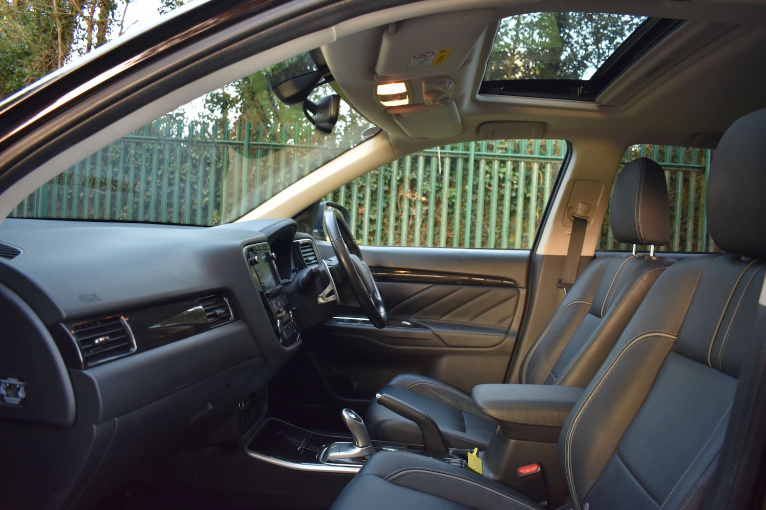 Used Mitsubishi Outlander 2017 for sale - 77037060: Photo 17