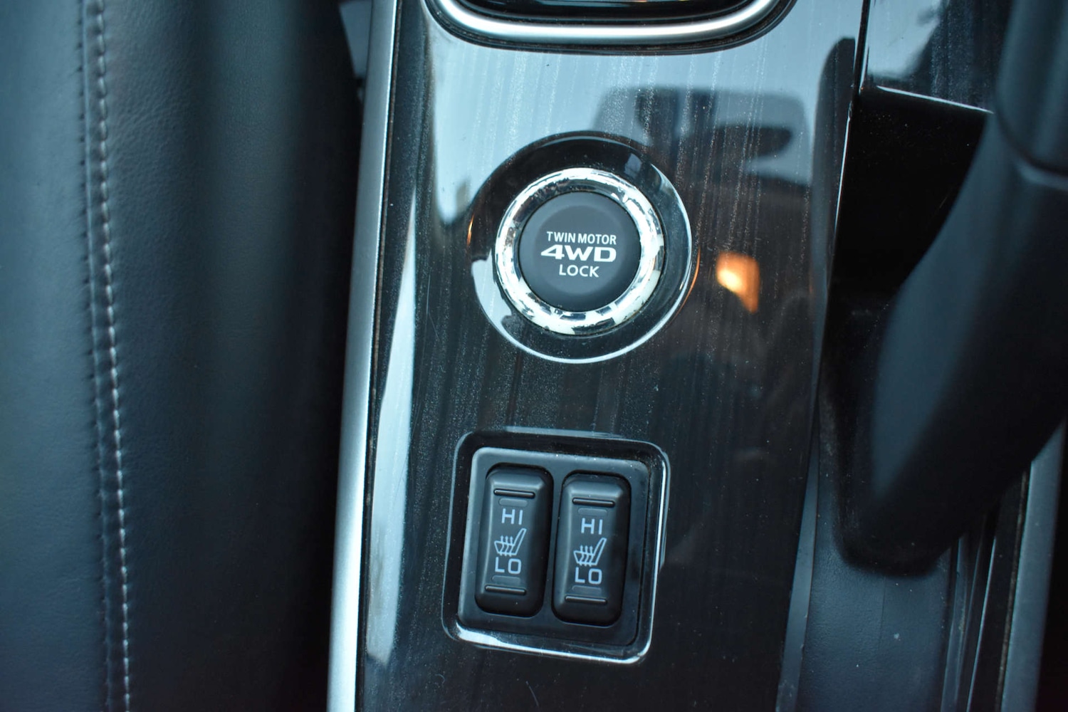 Used Mitsubishi Outlander 2017 for sale - 77037060: Photo 24