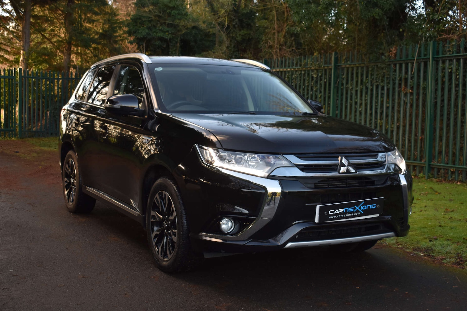 Used Mitsubishi Outlander 2017 for sale - 77037060: Photo 32