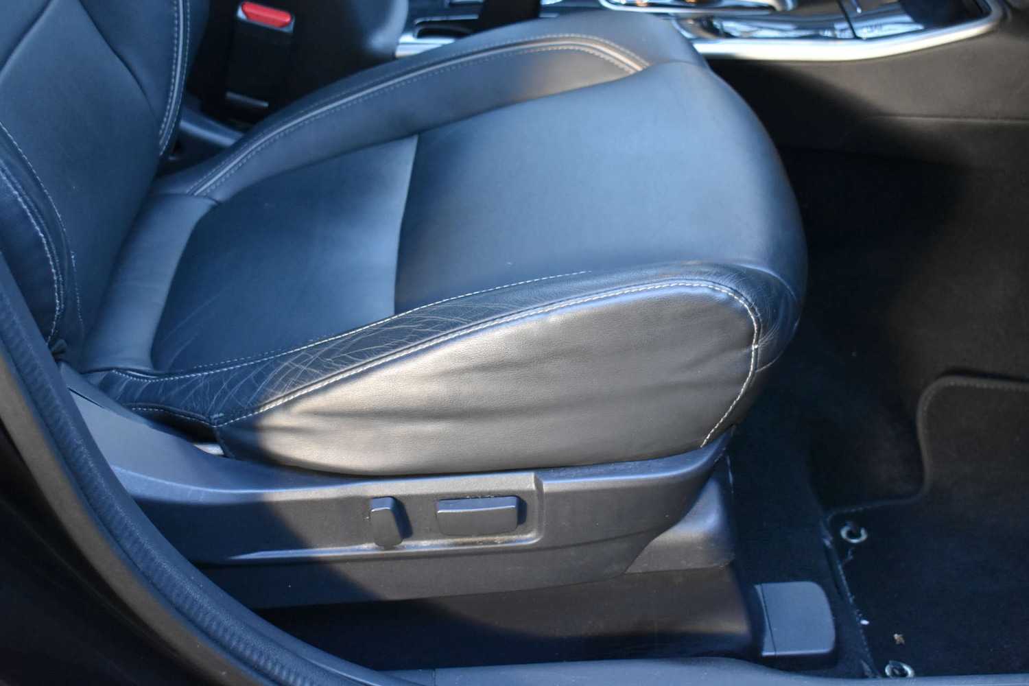 Used Mitsubishi Outlander 2017 for sale - 77037060: Photo 41