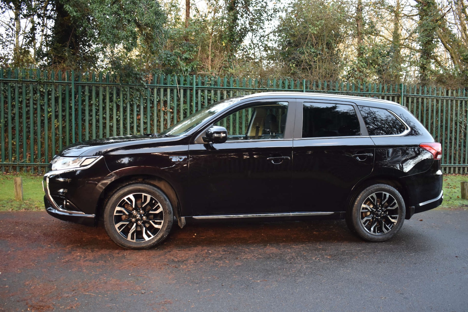 Used Mitsubishi Outlander 2017 for sale - 77037060: Photo 5