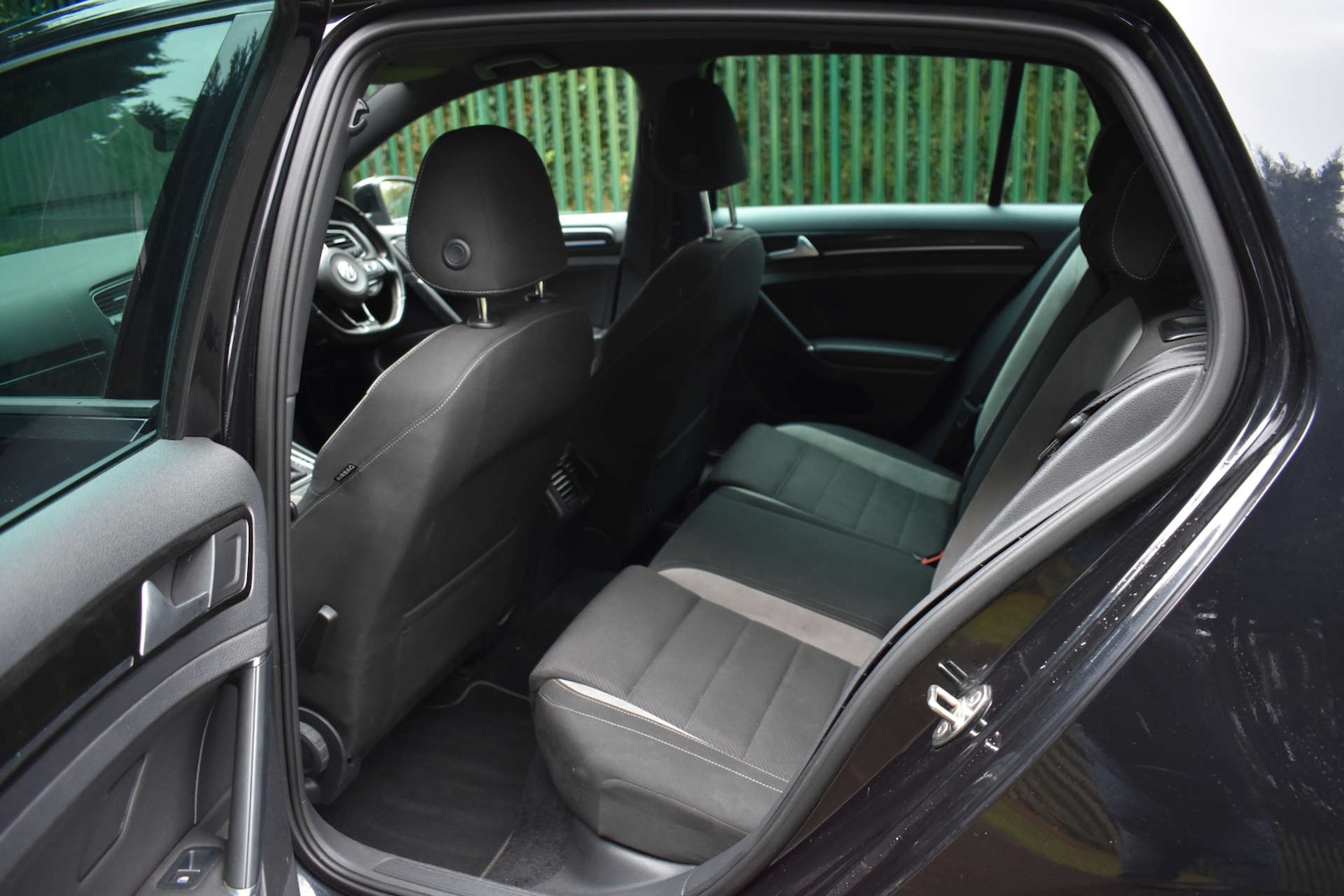 Used Volkswagen Golf 2015 for sale - 77531853: Photo 14