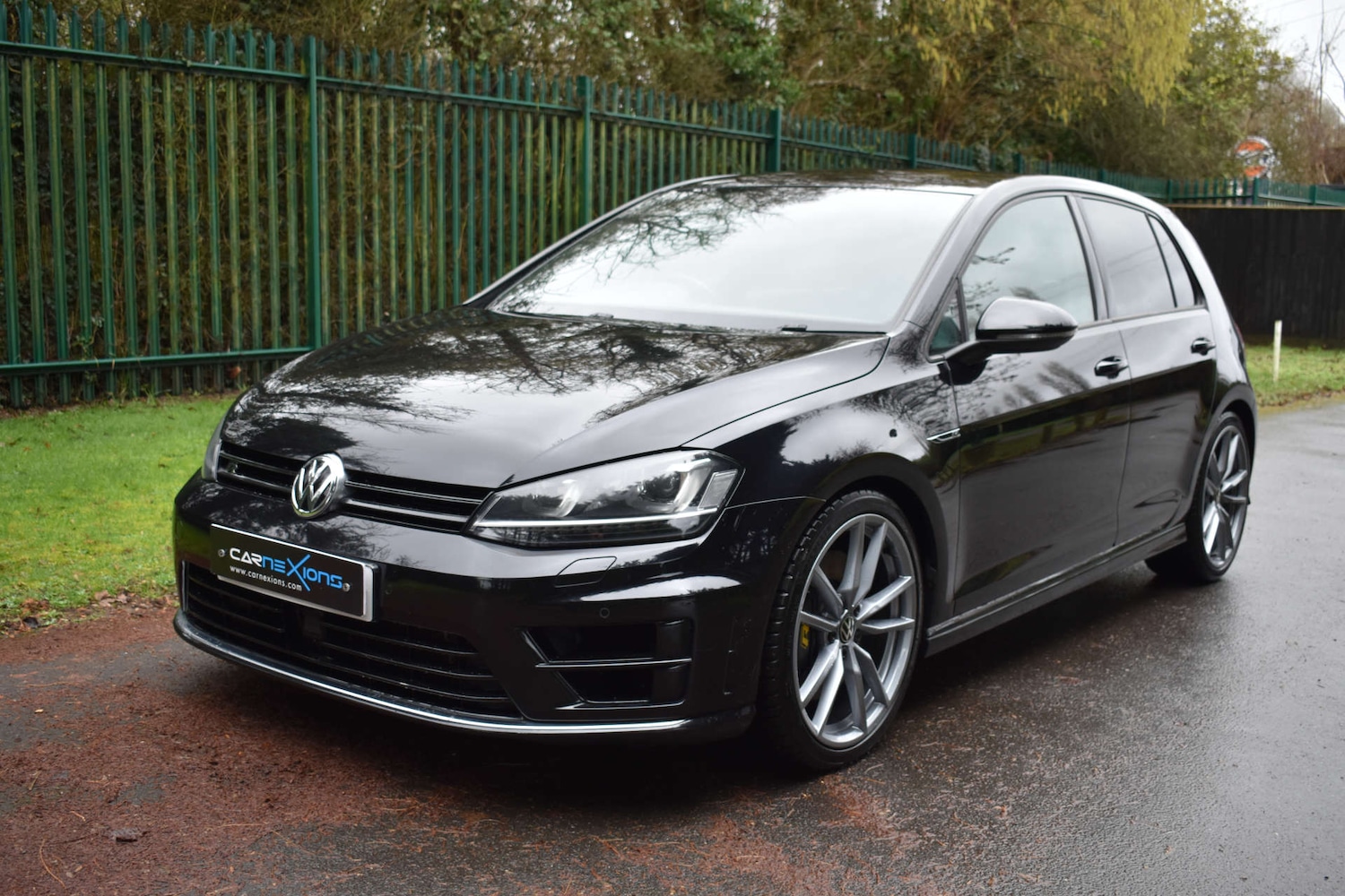 Used Volkswagen Golf 2015 for sale - 77531853: Photo 2