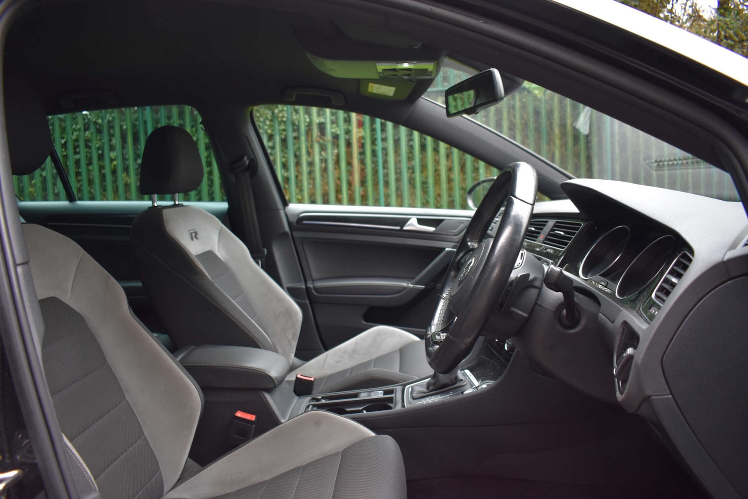 Used Volkswagen Golf 2015 for sale - 77531853: Photo 32