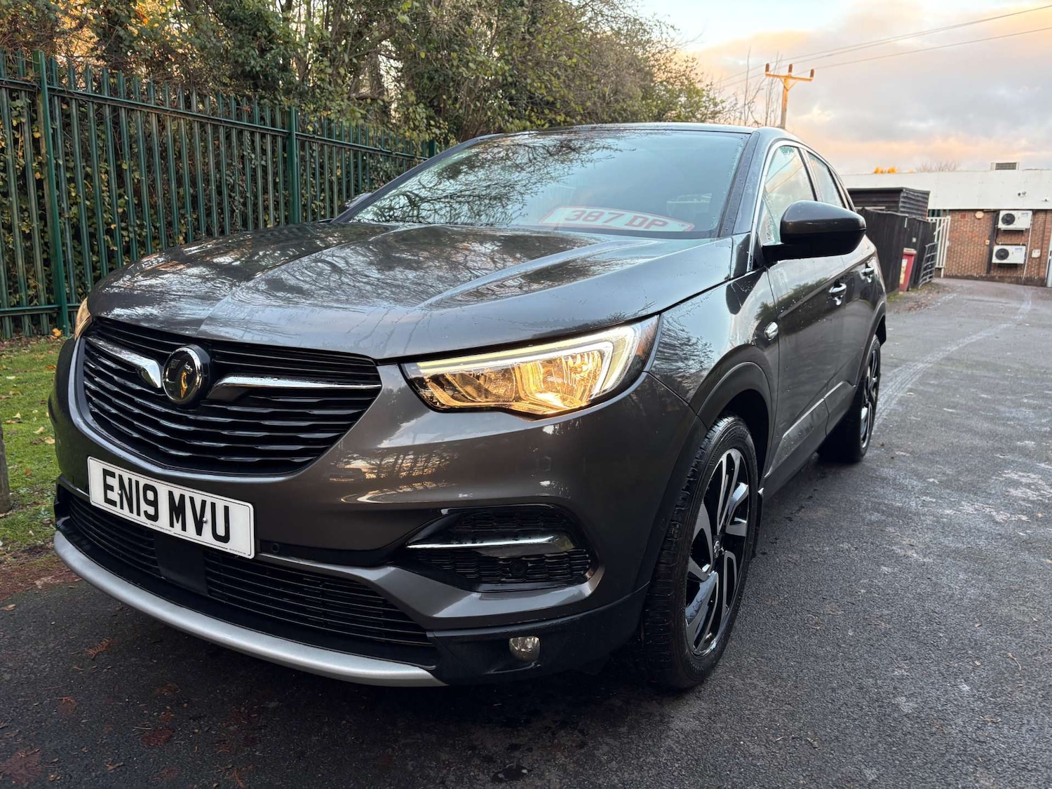 Used Vauxhall Grandland X 2019 for sale - 76711675: Photo 3