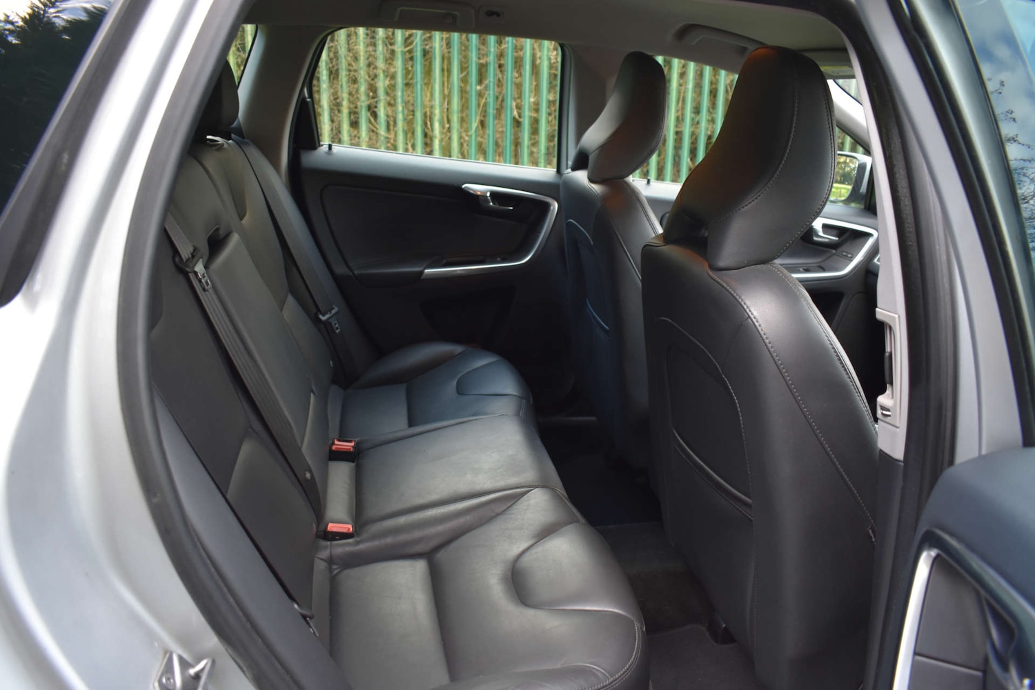 Used Volvo XC60 2015 for sale - 77818791: Photo 25