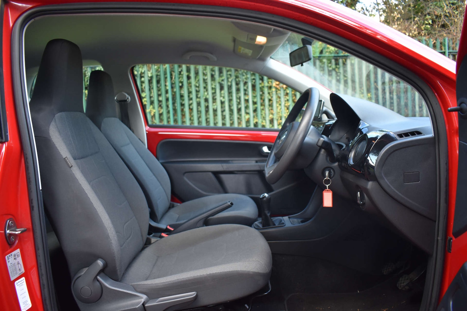 Used Volkswagen up! 2016 for sale - 76618150: Photo 10