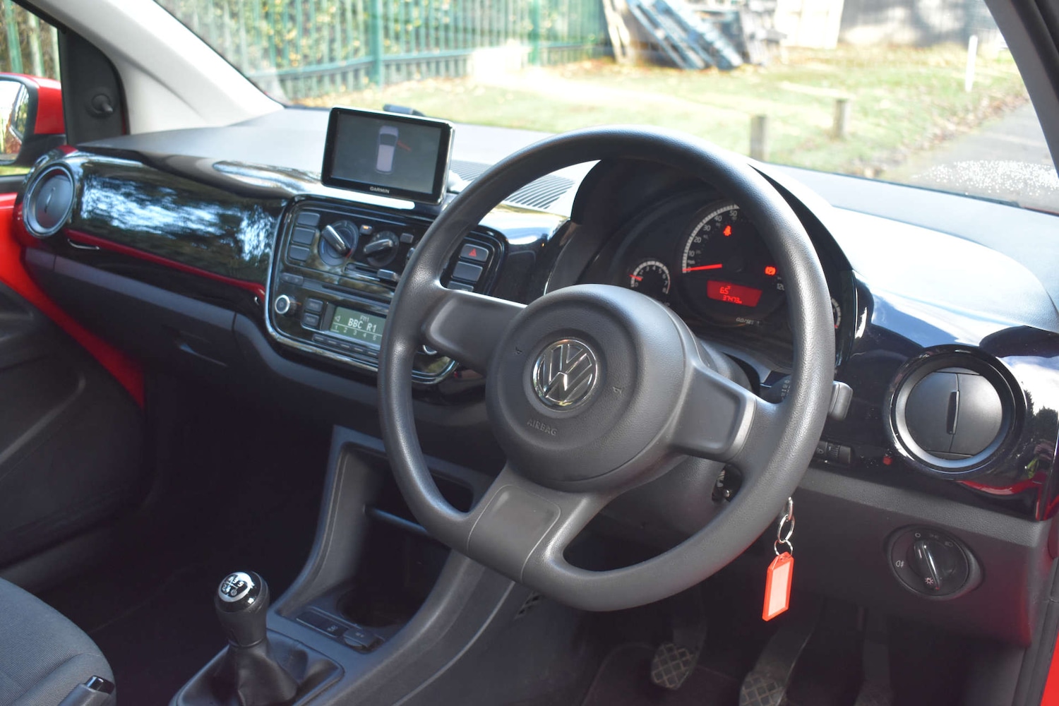 Used Volkswagen up! 2016 for sale - 76618150: Photo 11