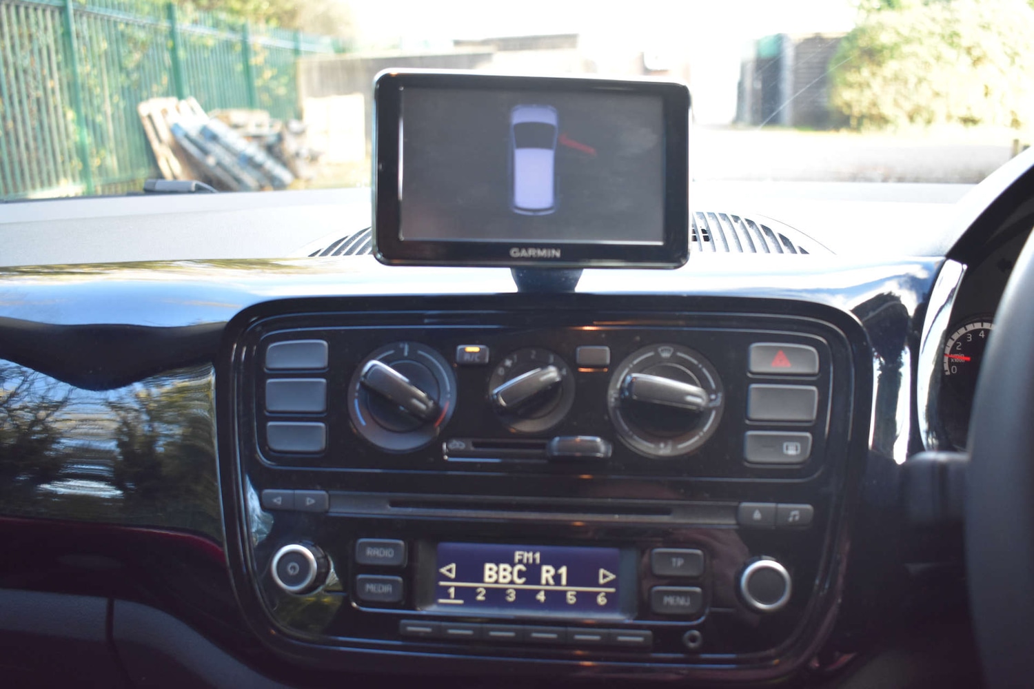 Used Volkswagen up! 2016 for sale - 76618150: Photo 13