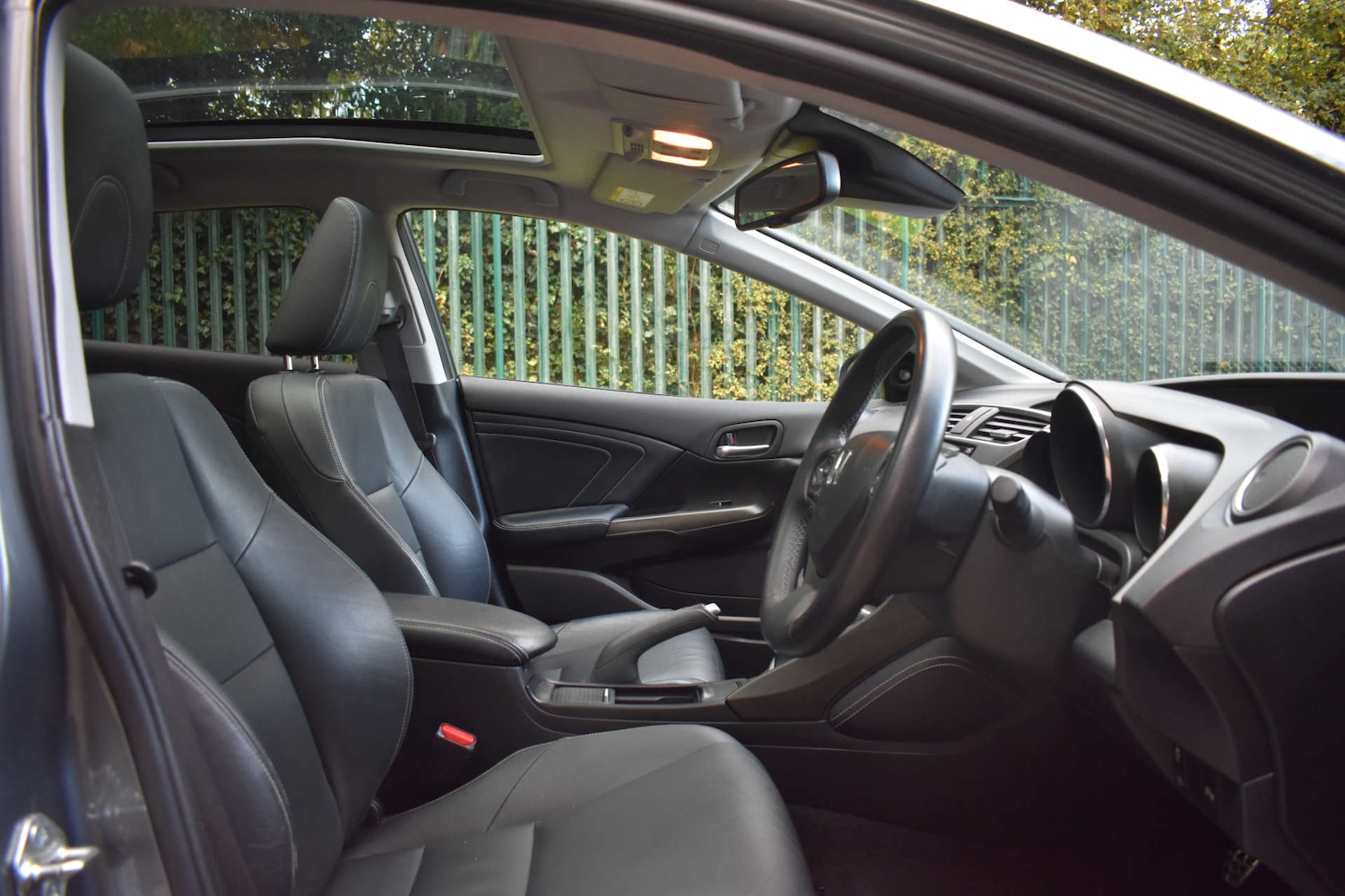 Used Honda Civic 2016 for sale - 76356037: Photo 10