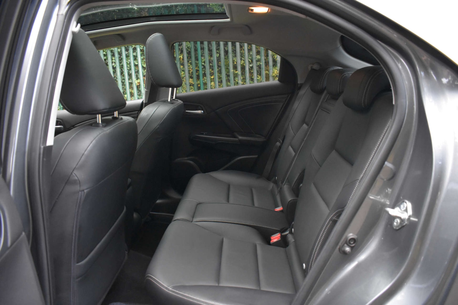 Used Honda Civic 2016 for sale - 76356037: Photo 25