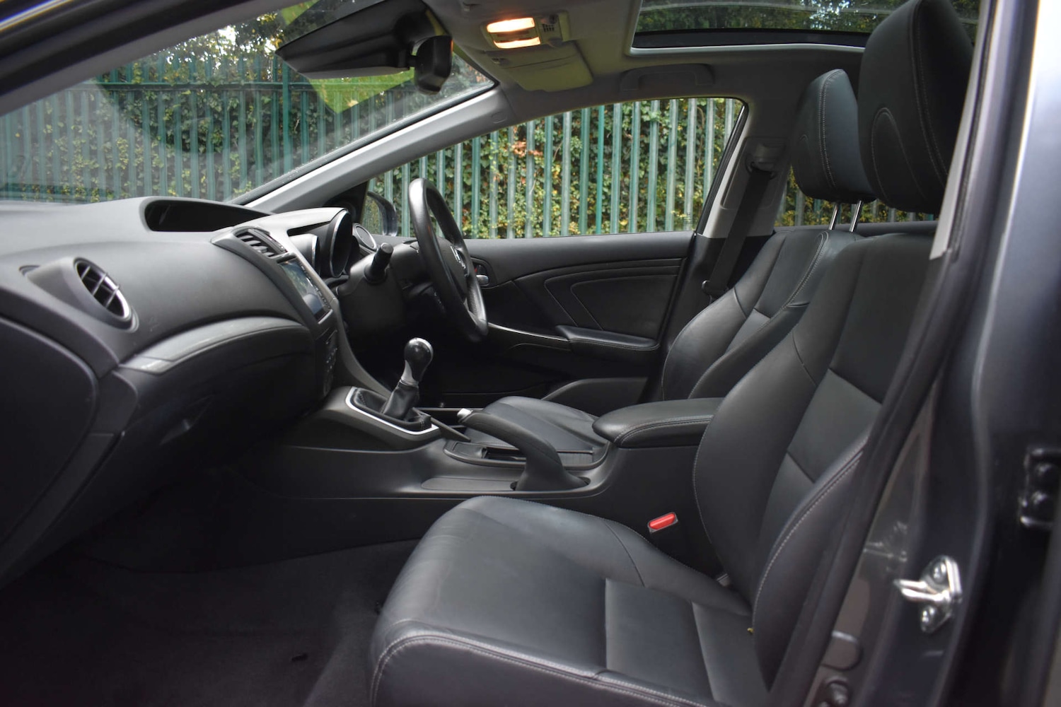 Used Honda Civic 2016 for sale - 76356037: Photo 27