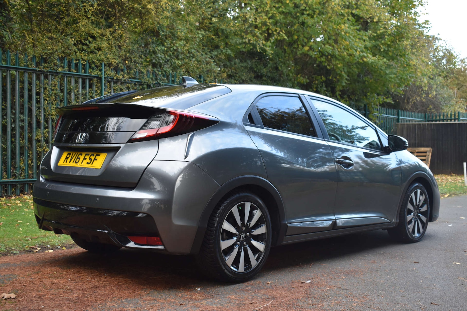 Used Honda Civic 2016 for sale - 76356037: Photo 6