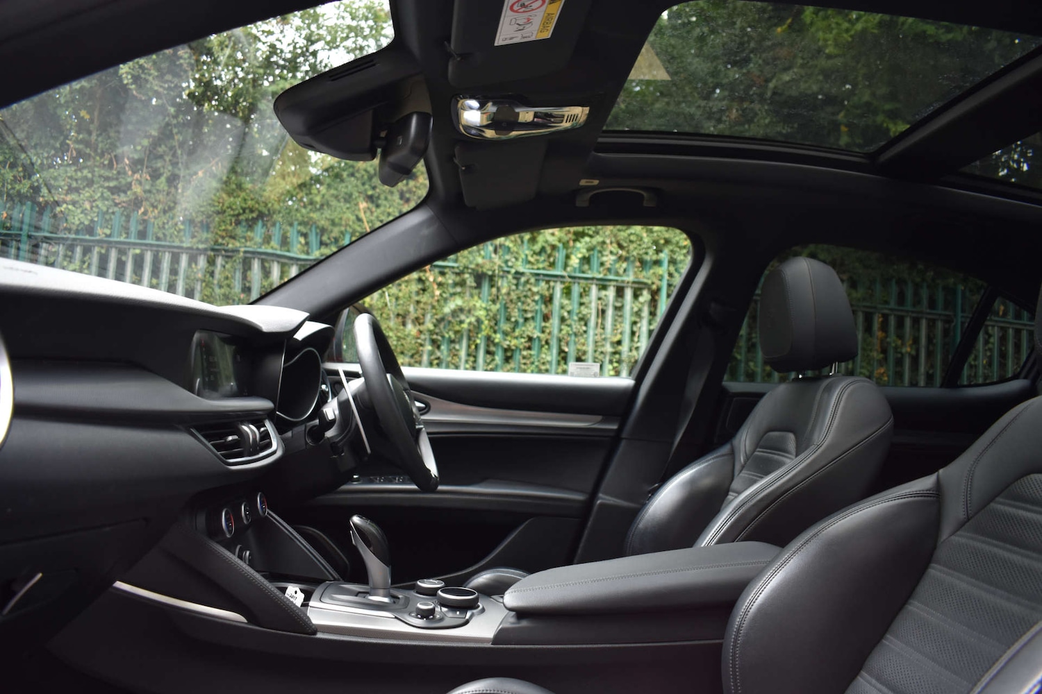 Used Alfa Romeo Stelvio 2017 for sale - 77139236: Photo 9