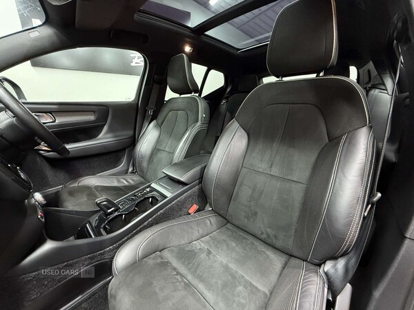 Used Volvo XC40 2018 for sale - 76315508: Photo 46