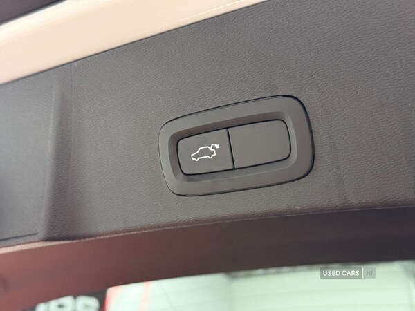 Used Volvo XC40 2018 for sale - 76315508: Photo 58