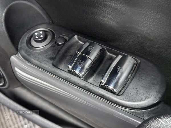 Used MINI Convertible 2017 for sale - 77239081: Photo 37