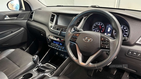 Used Hyundai TUCSON 2016 for sale - 76620899: Photo 3