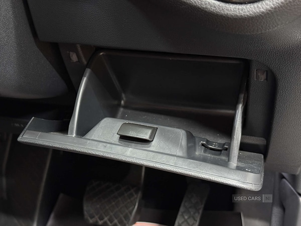 Used Volkswagen Golf 2019 for sale - 76729308: Photo 28