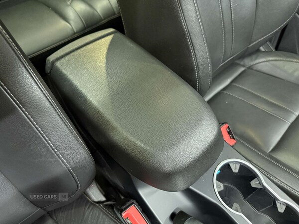 Used Ford Kuga 2016 for sale - 76073533: Photo 41