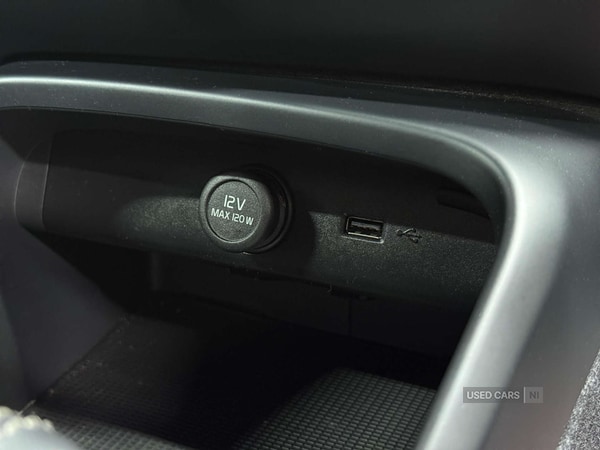 Used Volvo XC40 2021 for sale - 75602060: Photo 33